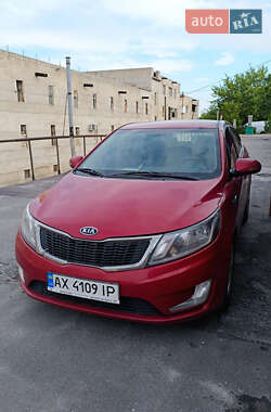 Хэтчбек Kia Rio 2012 в Харькове