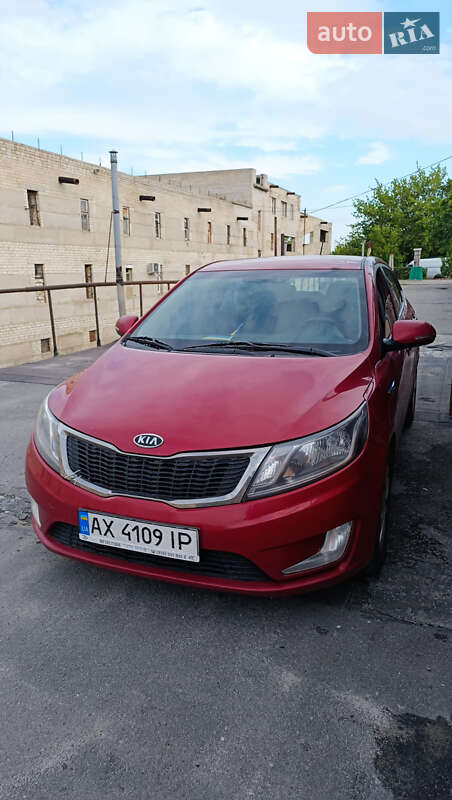 Kia Rio 2012