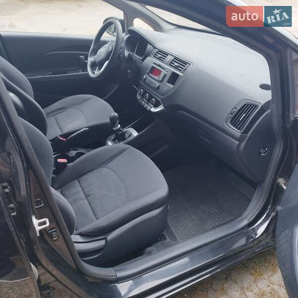 Хэтчбек Kia Rio 2012 в Житомире