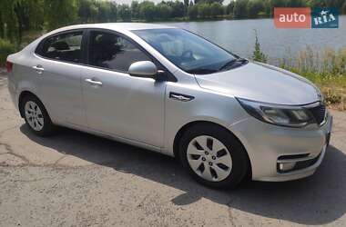 Седан Kia Rio 2016 в Ровно