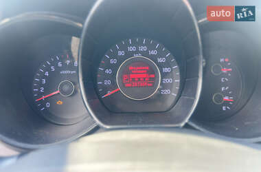 Седан Kia Rio 2012 в 