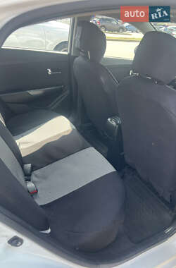 Седан Kia Rio 2012 в 