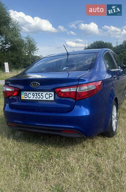 Седан Kia Rio 2012 в 