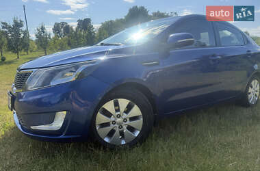 Седан Kia Rio 2012 в 