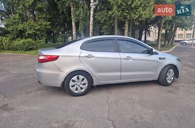 Седан Kia Rio 2012 в 