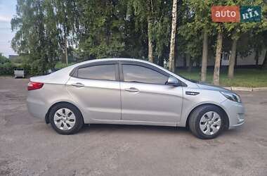 Седан Kia Rio 2012 в 