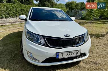 Седан Kia Rio 2013 в Киеве