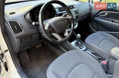 Седан Kia Rio 2016 в 