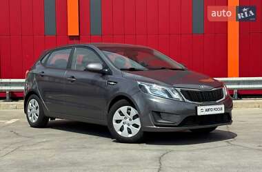Хэтчбек Kia Rio 2012 в Киеве