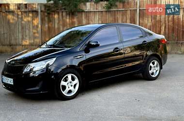 Седан Kia Rio 2012 в Днепре
