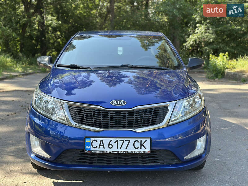 Седан Kia Rio 2012 в Черкассах