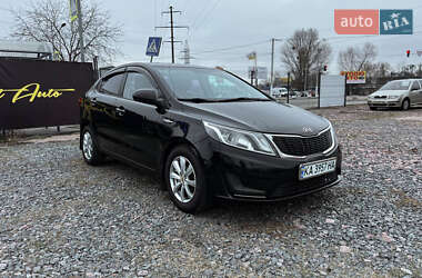Седан Kia Rio 2011 в Києві