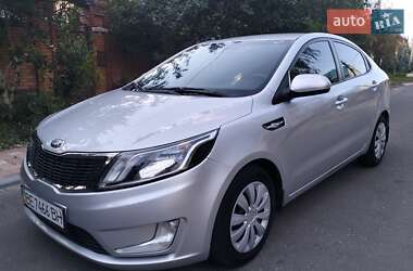 Седан Kia Rio 2013 в Николаеве