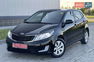 Хетчбек Kia Rio 2013 в Рівному