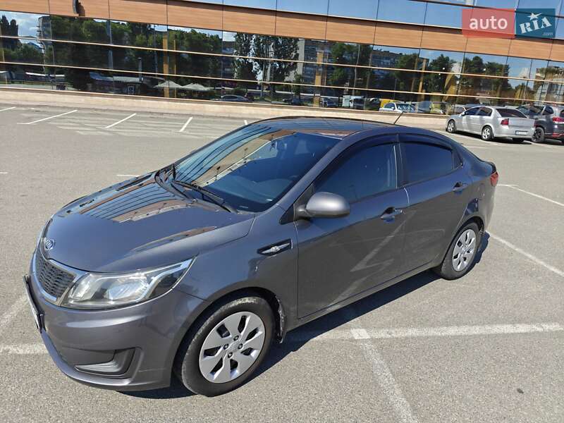 Kia Rio 2012