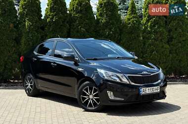Седан Kia Rio 2013 в Днепре