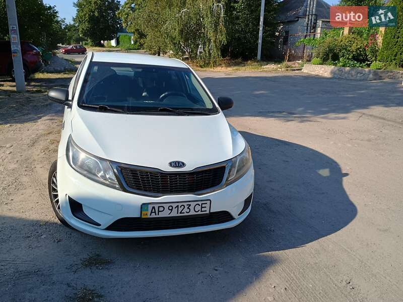 Kia Rio 2012 Kia Rio 2012