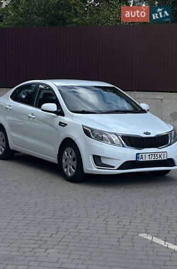 Седан Kia Rio 2012 в Днепре
