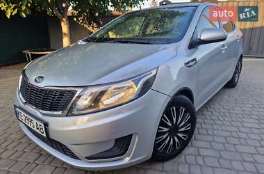 Седан Kia Rio 2012 в Кривом Роге