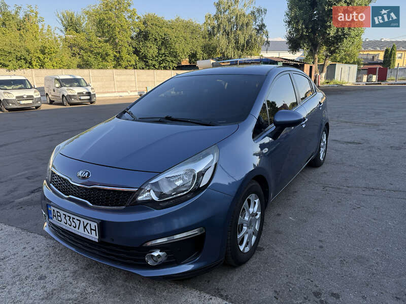 Седан Kia Rio 2015 в Виннице фото 3 Седан Kia Rio 2015 в Виннице