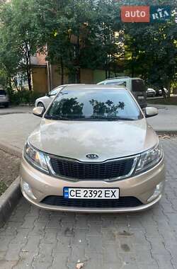 Седан Kia Rio 2012 в Чернівцях