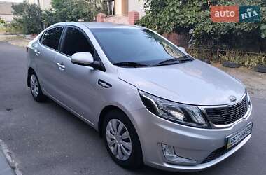 Седан Kia Rio 2013 в Миколаєві