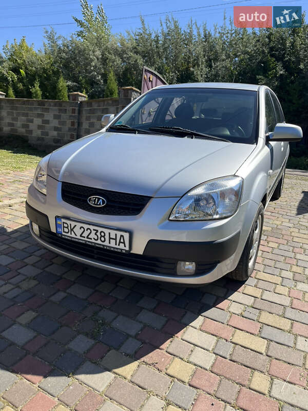 Kia Rio 2007