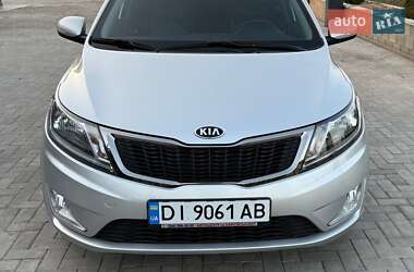 Седан Kia Rio 2014 в Днепре