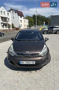 Хетчбек Kia Rio 2012 в Львові