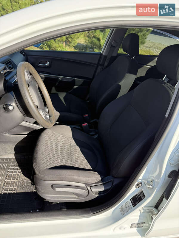 Седан Kia Rio 2012 в Хмельницком фото 13 Седан Kia Rio 2012 в Хмельницком