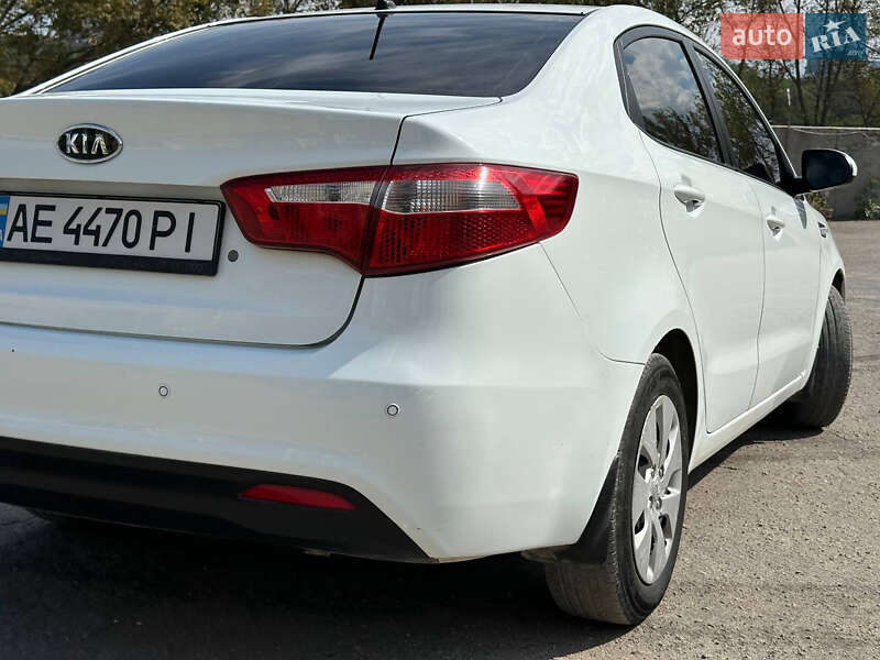 Седан Kia Rio 2012 в Днепре фото 8 Седан Kia Rio 2012 в Днепре