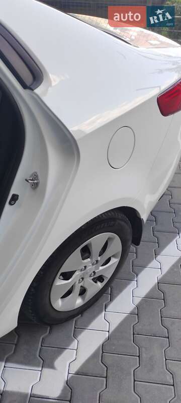Седан Kia Rio 2012 в Хмельницькому