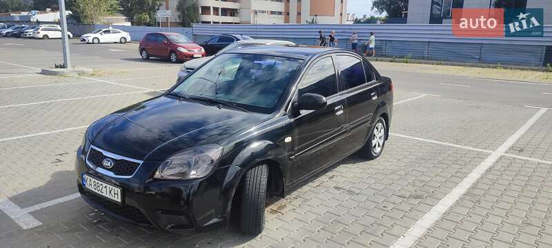 Kia Rio 2011