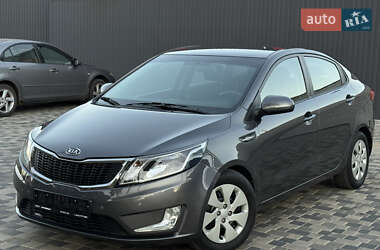 Седан Kia Rio 2012 в Одессе