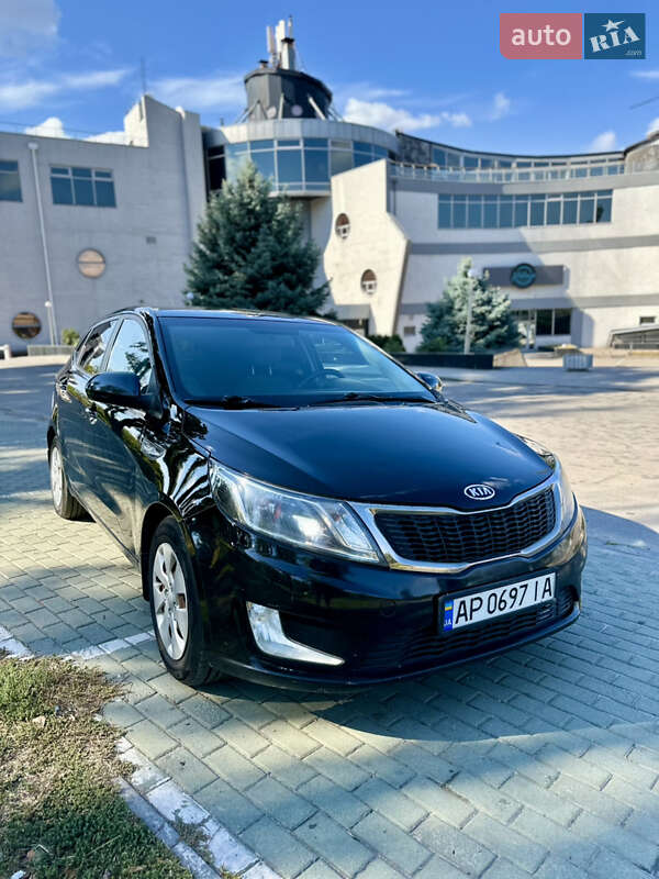 Kia Rio 2012