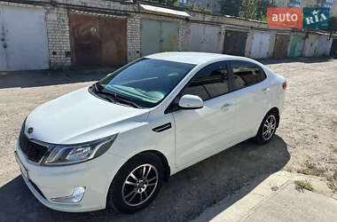 Седан Kia Rio 2012 в 