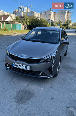 Седан Kia Rio 2021 в Киеве