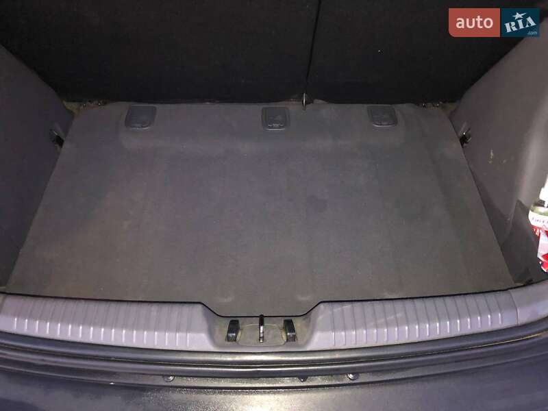 Хетчбек Kia Rio 2006 в Луцьку