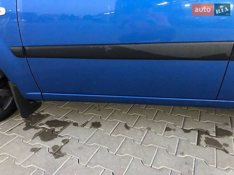 Хетчбек Kia Rio 2006 в Луцьку