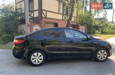 Седан Kia Rio 2012 в Киеве
