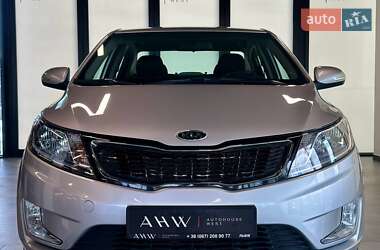 Седан Kia Rio 2012 в 