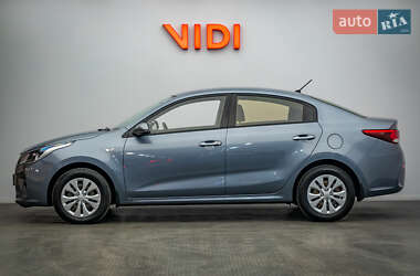 Седан Kia Rio 2018 в 