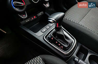 Седан Kia Rio 2018 в 
