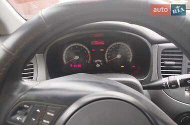 Седан Kia Rio 2011 в 