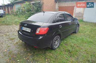 Седан Kia Rio 2011 в 