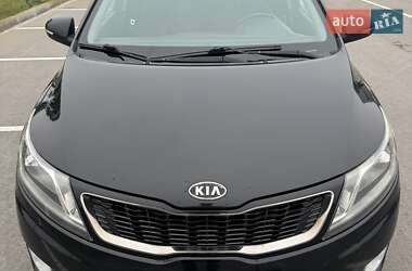 Седан Kia Rio 2012 в Києві