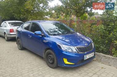 Седан Kia Rio 2012 в Львове