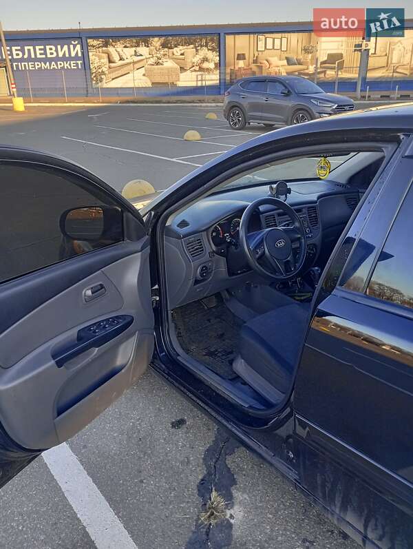 Хэтчбек Kia Rio 2011 в Одессе фото 6 Хэтчбек Kia Rio 2011 в Одессе