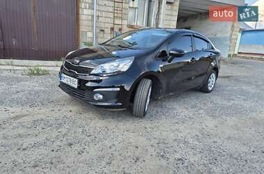 Седан Kia Rio 2017 в Охтирці
