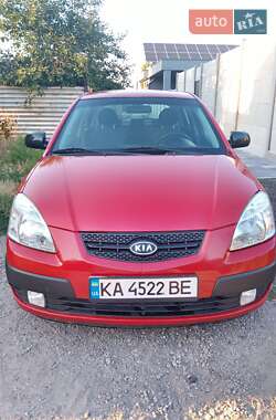 Седан Kia Rio 2008 в Запоріжжі